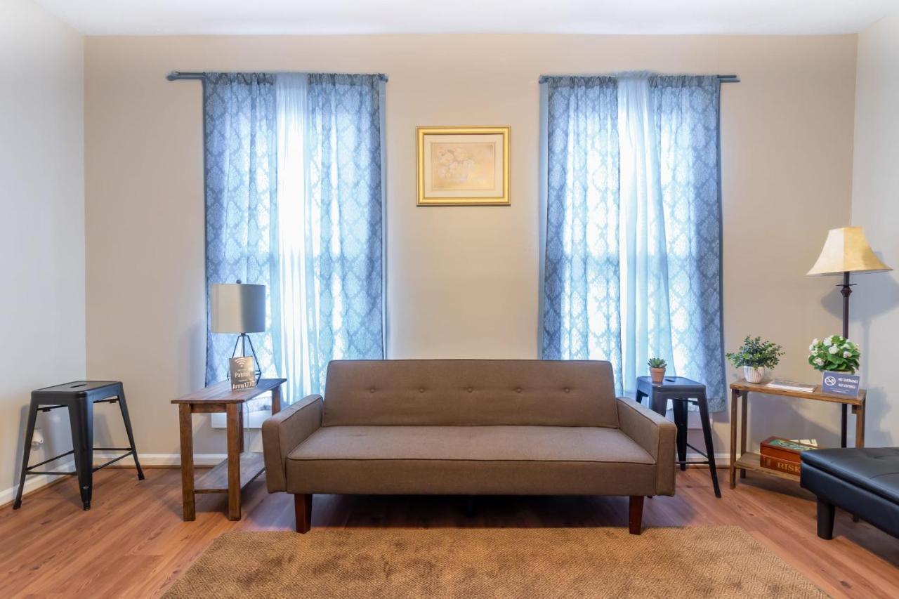 Sunny Sweetheart-Front Apartment Near Riverwalk كولومبس المظهر الخارجي الصورة
